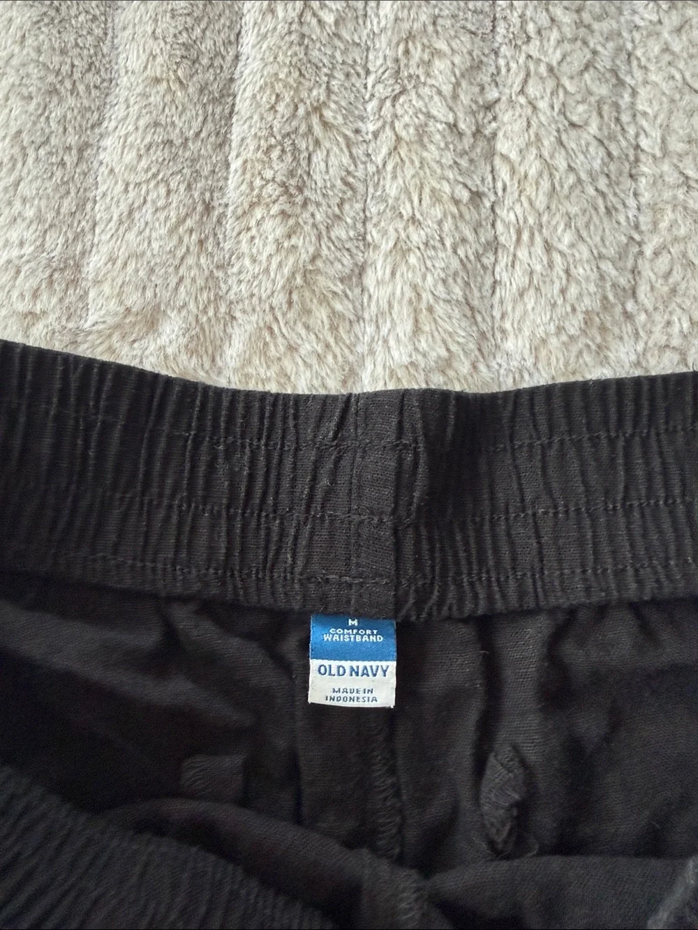 Old Navy Black Athletic Pull-On Shorts